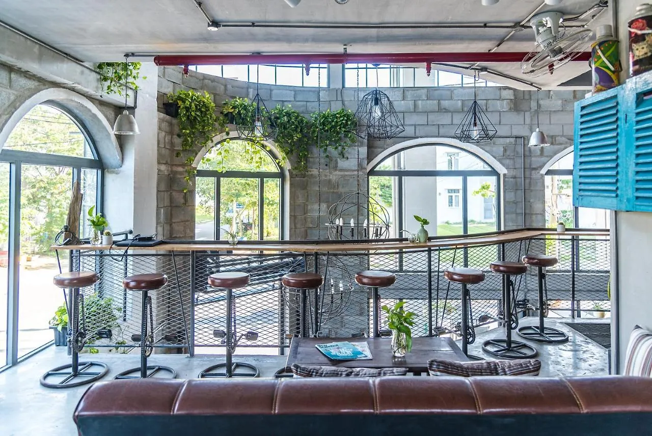 Bridges Danang Boutique Hotel