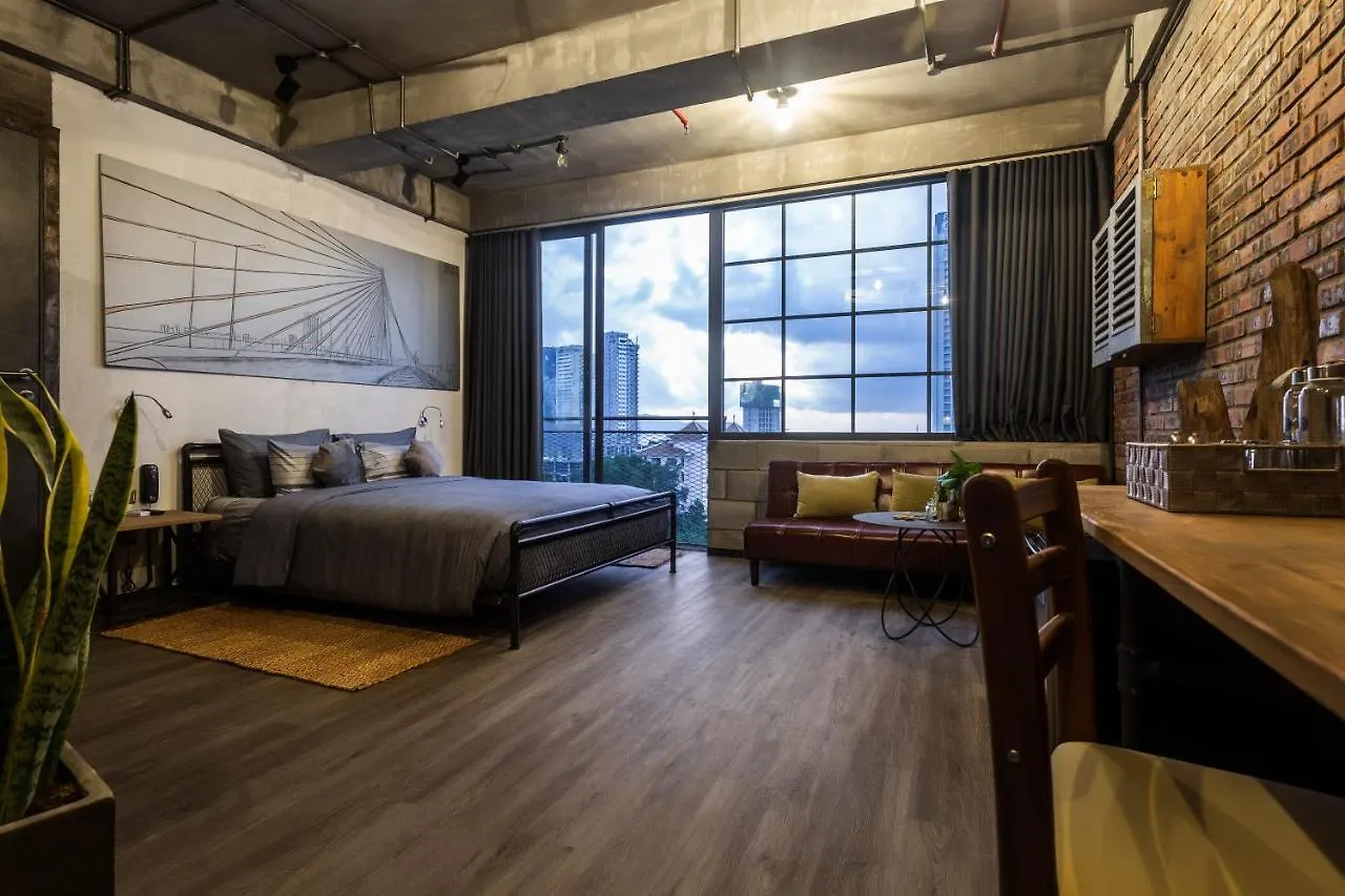 Bridges Danang Boutique Hotel 3*, Da Nang